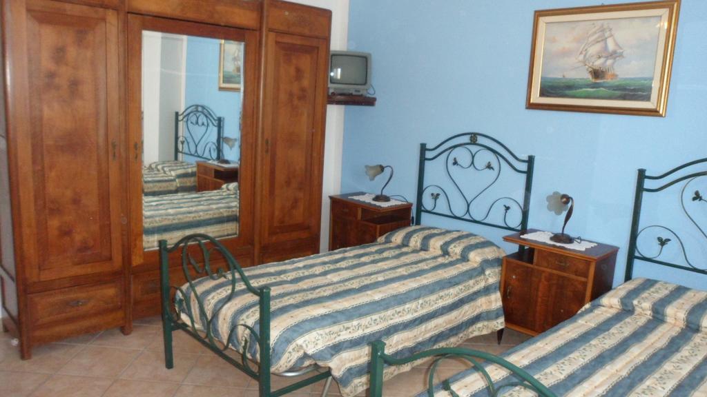 Agriturismo La Quiete Roncofreddo Chambre photo