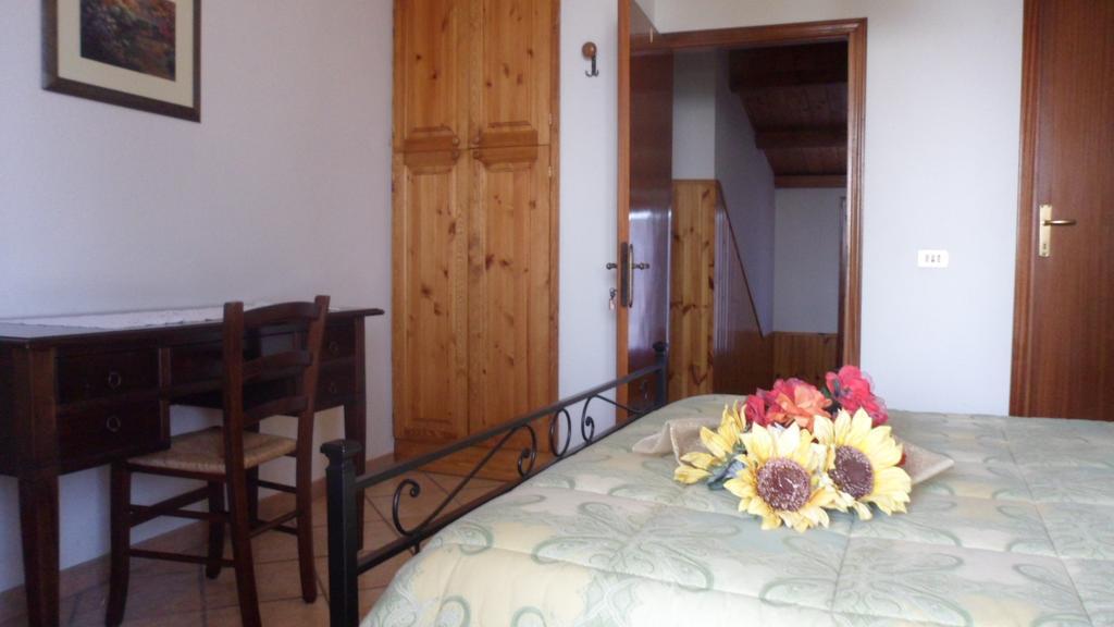 Agriturismo La Quiete Roncofreddo Chambre photo